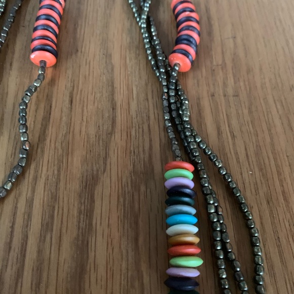 4 / 20$ SALE Brass bead and multicolour wood strand necklace - Picture 3 of 3